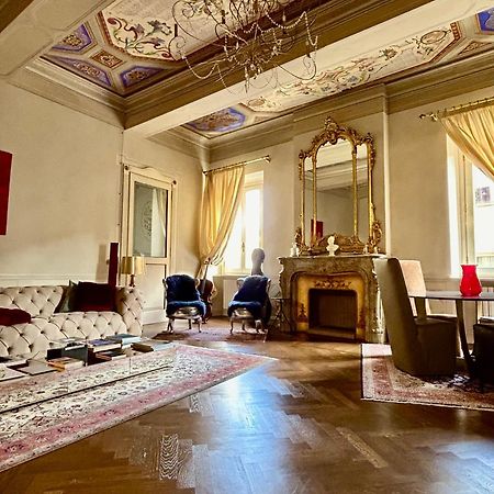 Bed and Breakfast Domus Tua à Modène Extérieur photo