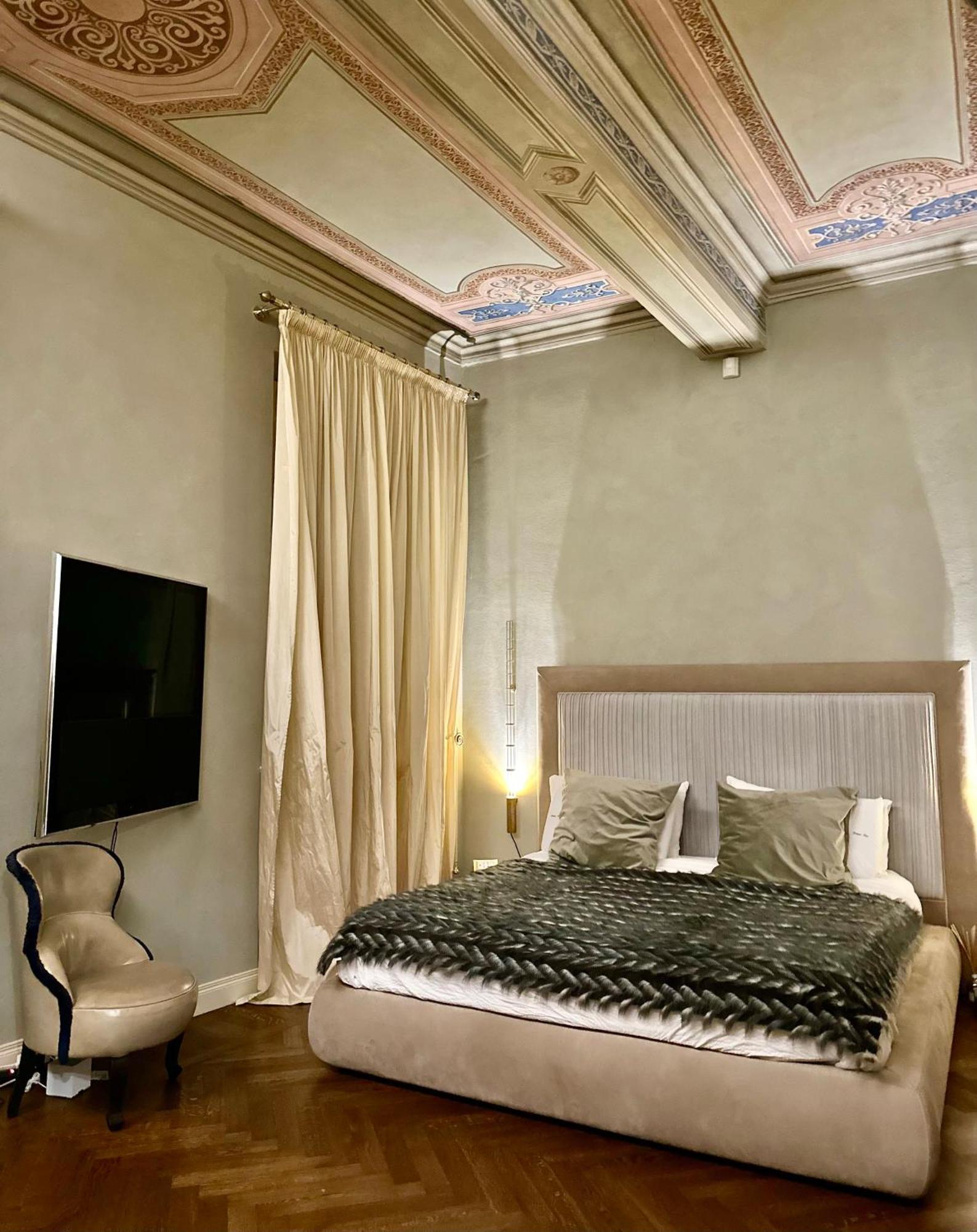 Bed and Breakfast Domus Tua à Modène Extérieur photo